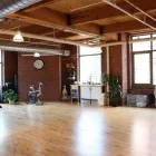 Entreprises 1 image ADELAIDE WEST PHYSIOTHERAPY Physiotherapist dans Toronto ON