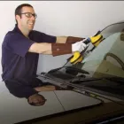 Entreprises 3 image ATLAS AUTO GLASS Glass Repair & Replacement dans Brampton ON