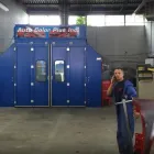 Entreprises 6 image AUTO COLOR PLUS INC Car Body Repairs dans Laval QC