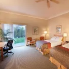 Entreprises 22 image BEST WESTERN PLUS KELOWNA HOTEL & SUITES travel & tourism dans Kelowna BC