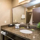 Entreprises 2 image BEST WESTERN PLUS WINE COUNTRY HOTEL & SUITES travel & tourism dans West Kelowna BC
