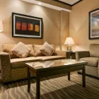 Entreprises 18 image BEST WESTERN PREMIER DENHAM INN & SUITES travel & tourism dans Leduc AB