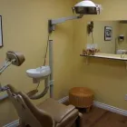 Entreprises 17 image BURNETT DENTURE CLINIC Health & Medicine dans Kelowna BC