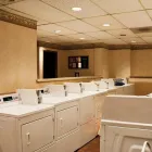 Entreprises 3 image CHATEAU JANEVILLE Real Estate & Home Improvement dans Vanier ON