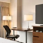 Entreprises 1 image COAST EDMONTON PLAZA HOTEL BY APA travel & tourism dans Edmonton AB