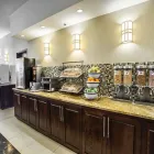 Entreprises 27 image COMFORT HOTEL BAYER'S LAKE travel & tourism dans Halifax NS