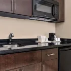 Entreprises 9 image COMFORT INN travel & tourism dans Brampton ON