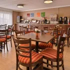 Entreprises 18 image COMFORT INN travel & tourism dans Brampton ON