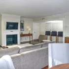 Entreprises 10 image DOUBLETREE BY HILTON HOTEL LONDON ONTARIO travel & tourism dans London ON
