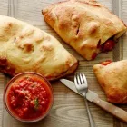 Entreprises 8 image DUNNENZIES PIZZA CO Pizzerias & Pizza Places dans Kelowna BC