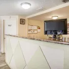 Entreprises 22 image ECONO LODGE travel & tourism dans Miramichi NB