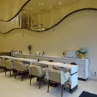 Entreprises 6 image ESSENCE NAILS & SPA Nail Salons & Technicians dans Concord ON