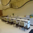 Entreprises 7 image ESSENCE NAILS & SPA Nail Salons & Technicians dans Concord ON