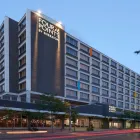 Entreprises 20 image FOUR POINTS BY SHERATON WINDSOR DOWNTOWN travel & tourism dans Windsor ON