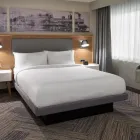 Entreprises 32 image FOUR POINTS BY SHERATON WINDSOR DOWNTOWN travel & tourism dans Windsor ON