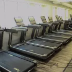 Entreprises 2 image GOLD'S GYM Sports & Recreation dans Regina SK