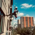 Entreprises 4 image HIGH RISE WINDOW CLEANERS Cleaning Services dans Edmonton AB
