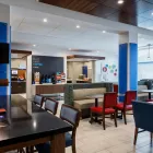 Entreprises 22 image HOLIDAY INN EXPRESS & SUITES KELOWNA - EAST Wedding Venues dans Kelowna BC