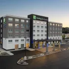 Entreprises 30 image HOLIDAY INN EXPRESS & SUITES KELOWNA - EAST Wedding Venues dans Kelowna BC
