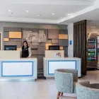 Entreprises 3 image HOLIDAY INN EXPRESS & SUITES KELOWNA - EAST Wedding Venues dans Kelowna BC