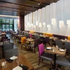 Entreprises 33 image HOLIDAY INN & SUITES MONTREAL CENTRE-VILLE OUEST Wedding Venues dans Montréal QC