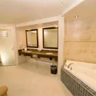 Entreprises 40 image HOLIDAY INN & SUITES WEST EDMONTON Wedding Venues dans West Edmonton AB