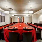Entreprises 21 image HOLIDAY INN & SUITES WINDSOR (AMBASSADOR BRIDGE) Wedding Venues dans Windsor ON