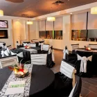 Entreprises 24 image HOLIDAY INN & SUITES WINDSOR (AMBASSADOR BRIDGE) Wedding Venues dans Windsor ON