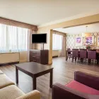 Entreprises 10 image HOLIDAY INN TORONTO INTERNATIONAL AIRPORT Wedding Venues dans Toronto ON