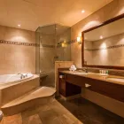 Business 22 image HOTEL PLACE DUPUIS MONTREAL DOWNTOWN ASCEND HOTEL COLLECTION travel & tourism in Montréal QC