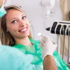 Entreprises 4 image IDYLL DENTAL Dentists dans Saskatoon SK