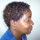 Entreprises 4 image IN TING BEAUTY SHOP Hair Salons dans Ottawa ON