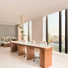 Entreprises 73 image JW MARRIOTT PARQ VANCOUVER travel & tourism dans Vancouver BC