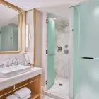 Entreprises 10 image JW MARRIOTT PARQ VANCOUVER travel & tourism dans Vancouver BC