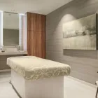 Entreprises 21 image JW MARRIOTT PARQ VANCOUVER travel & tourism dans Vancouver BC