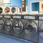 Entreprises 1 image LAUNDROMAT 24 HOUR COIN Laundromats dans Toronto ON