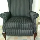 Entreprises 22 image LÉO PAUL REMBOURREUR ENRG Upholsterers dans Laval QC