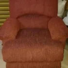 Entreprises 29 image LÉO PAUL REMBOURREUR ENRG Upholsterers dans Laval QC