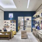 Entreprises 3 image LOUIS VUITTON OGILVY Shopping dans Montréal QC