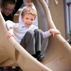 Entreprises 5 image MACLACHLAN COLLEGE Elementary & Secondary Schools dans Oakville ON