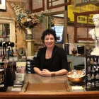 Entreprises 4 image MADE YOU LOOK Shopping dans Toronto ON