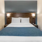 Business 21 image QUALITY INN CENTRE-VILLE travel & tourism in Montréal QC