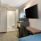 Business 25 image QUALITY INN CENTRE-VILLE travel & tourism in Montréal QC