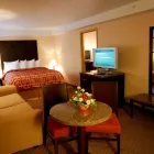 Entreprises 5 image RADISSON HOTEL RED DEER travel & tourism dans Red Deer AB