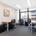 Entreprises 1 image REGUS - BRITISH COLUMBIA, VANCOUVER - ROBSON SQUARE Virtual Office Services dans Vancouver BC