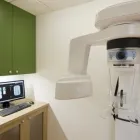 Entreprises 3 image SMILETOWN BURNABY ORTHODONTICS Orthodontists dans Burnaby BC