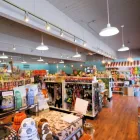 Entreprises 1 image SOCIAL PETS Shopping dans Kelowna BC