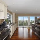 Business 2 image SUE ANDERSON-WEBB Real Estate Agents in Vancouver BC