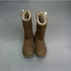 Entreprises 3 image SUEDE MASTER Dry Cleaning, Ironing & Laundry Services dans North York ON