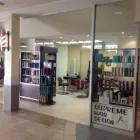 Entreprises 3 image SUPREME HAIR DESIGN & ESTHETICS Hair Salons dans Ottawa ON